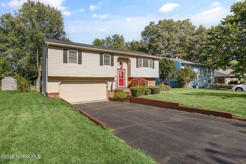 Tiny photo for 6400 Longfellow Road, Sylvania, OH 43560 (MLS # 10002974)