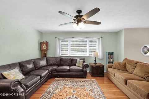 Tiny photo for 6400 Longfellow Road, Sylvania, OH 43560 (MLS # 10002974)