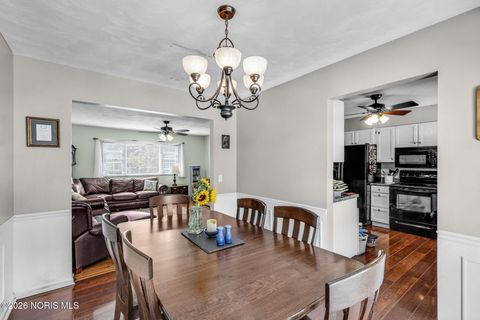 Tiny photo for 6400 Longfellow Road, Sylvania, OH 43560 (MLS # 10002974)