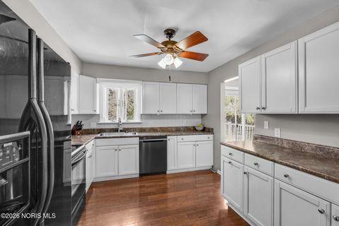 Tiny photo for 6400 Longfellow Road, Sylvania, OH 43560 (MLS # 10002974)