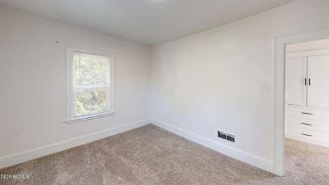 Tiny photo for 4217 Asbury Drive, Toledo, OH 43612 (MLS # 10010522)