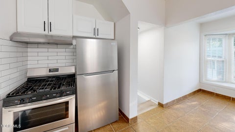 Tiny photo for 4217 Asbury Drive, Toledo, OH 43612 (MLS # 10010522)