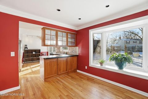 Tiny photo for 911 Shearwood Drive, Perrysburg, OH 43551 (MLS # 10003273)