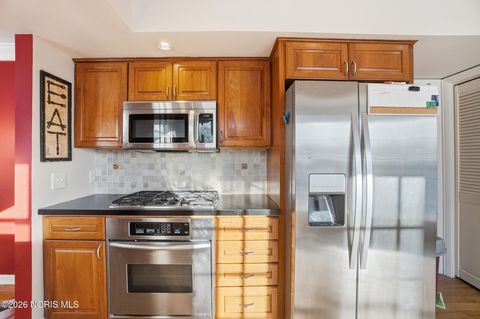 Tiny photo for 911 Shearwood Drive, Perrysburg, OH 43551 (MLS # 10003273)