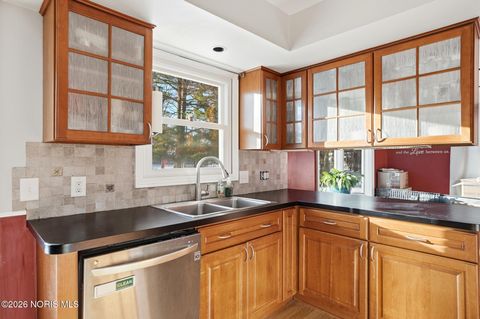 Tiny photo for 911 Shearwood Drive, Perrysburg, OH 43551 (MLS # 10003273)