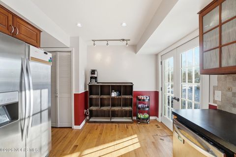 Tiny photo for 911 Shearwood Drive, Perrysburg, OH 43551 (MLS # 10003273)