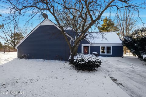 Tiny photo for 911 Shearwood Drive, Perrysburg, OH 43551 (MLS # 10003273)