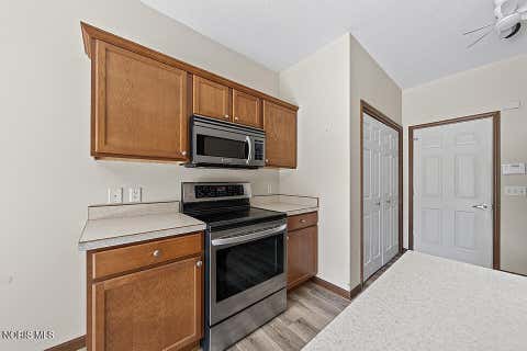 Tiny photo for 1229 Leiser Avenue, Findlay, OH 45840 (MLS # 10009779)