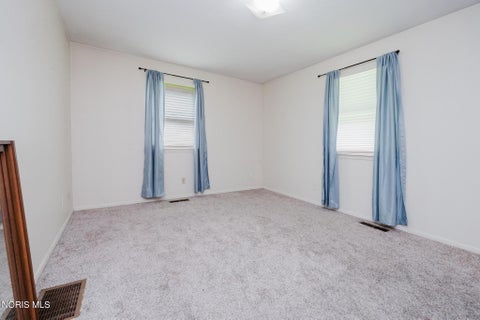 Tiny photo for 2505 Oakmont Drive, Findlay, OH 45840 (MLS # 10010397)