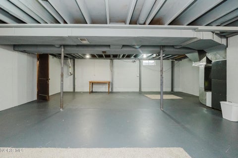 Tiny photo for 2505 Oakmont Drive, Findlay, OH 45840 (MLS # 10010397)