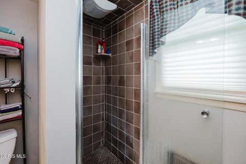 Tiny photo for 2505 Oakmont Drive, Findlay, OH 45840 (MLS # 10010397)