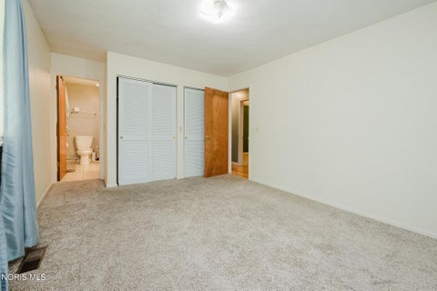Tiny photo for 2505 Oakmont Drive, Findlay, OH 45840 (MLS # 10010397)