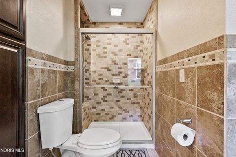 Tiny photo for 604 Valley Drive, Rossford, OH 43460 (MLS # 10007890)