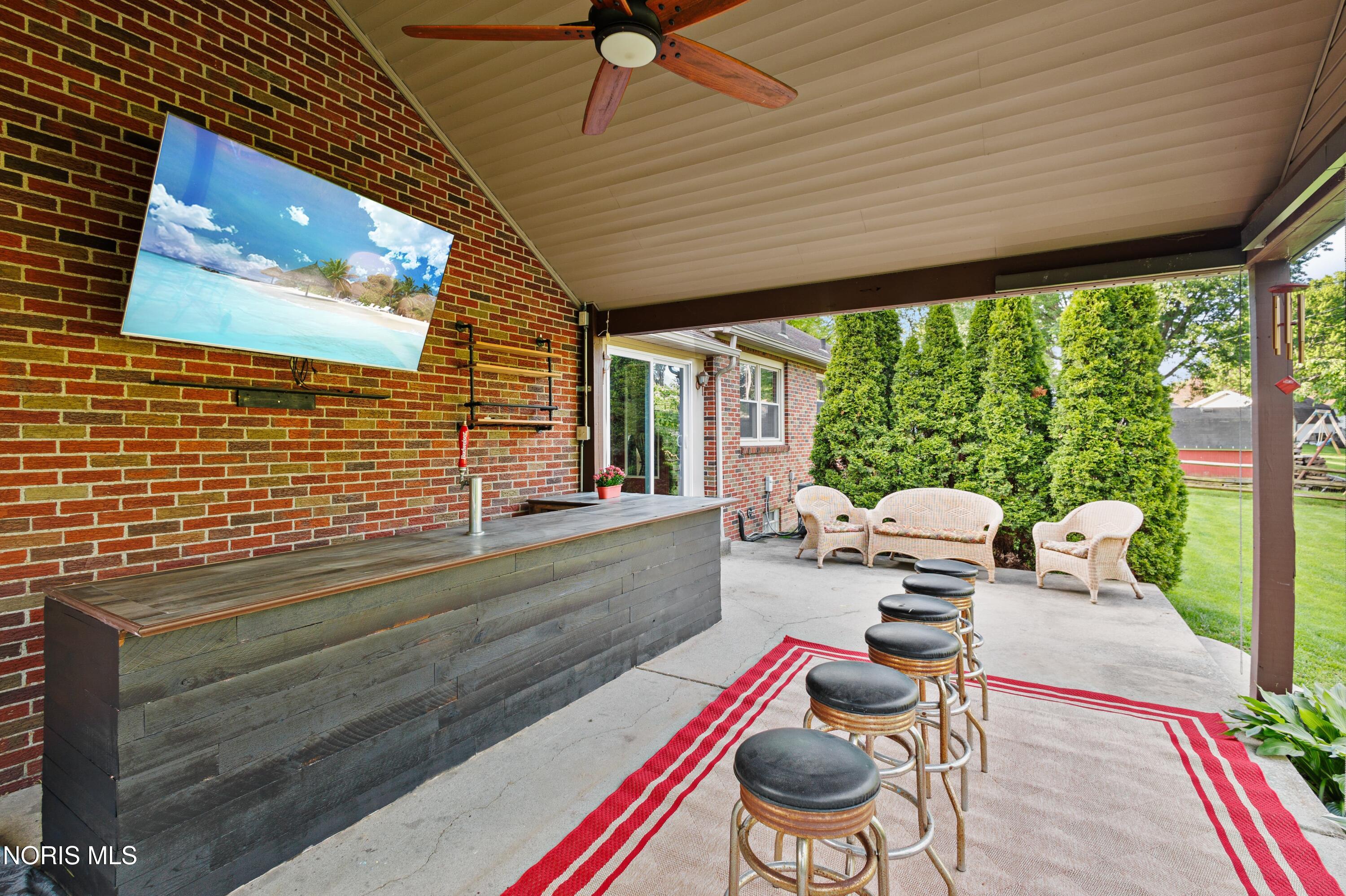 604 Valley Drive