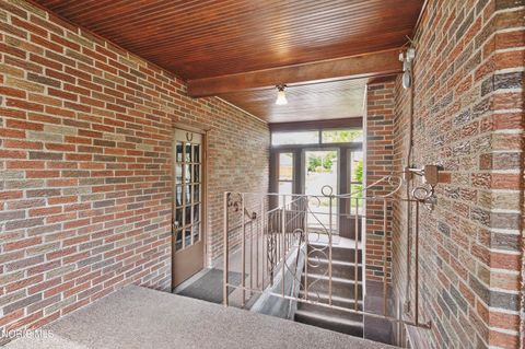 Tiny photo for 604 Valley Drive, Rossford, OH 43460 (MLS # 10007890)
