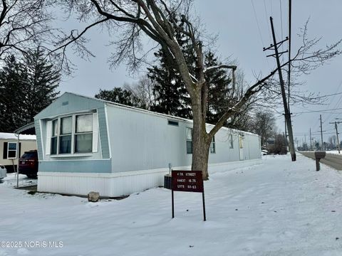 Photo of 4637 County Road 15.75 #Lot 71, Bryan, OH 43506 (MLS # 10002032)