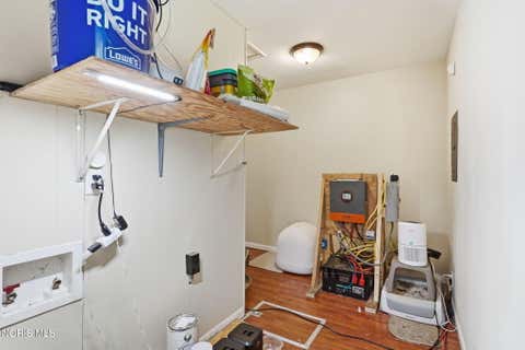 Tiny photo for 633 Davis Street, Findlay, OH 45840 (MLS # 10012008)