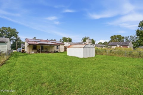 Tiny photo for 633 Davis Street, Findlay, OH 45840 (MLS # 10012008)