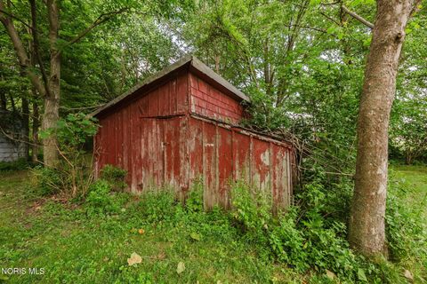 Tiny photo for 1734 W Main Cross Street, Findlay, OH 45840 (MLS # 10009978)
