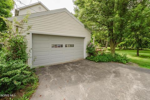 Tiny photo for 1734 W Main Cross Street, Findlay, OH 45840 (MLS # 10009978)