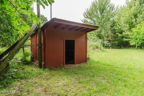 Tiny photo for 1734 W Main Cross Street, Findlay, OH 45840 (MLS # 10009978)