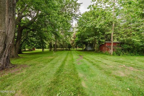 Tiny photo for 1734 W Main Cross Street, Findlay, OH 45840 (MLS # 10009978)