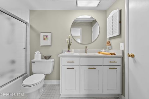 Tiny photo for 29570 Gleneagles Road # 53-c, Perrysburg, OH 43551 (MLS # 10003845)