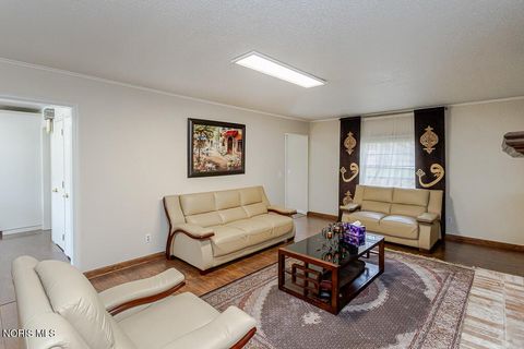 Tiny photo for 4447 Sulgrave Drive, Toledo, OH 43623 (MLS # 10006675)