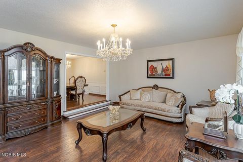 Tiny photo for 4447 Sulgrave Drive, Toledo, OH 43623 (MLS # 10006675)