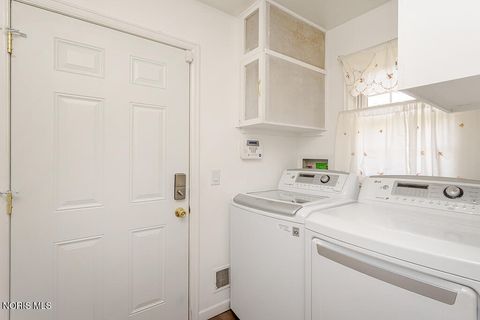 Tiny photo for 4447 Sulgrave Drive, Toledo, OH 43623 (MLS # 10006675)