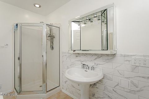 Tiny photo for 4447 Sulgrave Drive, Toledo, OH 43623 (MLS # 10006675)