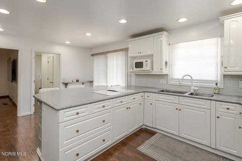 Tiny photo for 4447 Sulgrave Drive, Toledo, OH 43623 (MLS # 10006675)