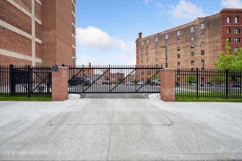 Tiny photo for 745 Washington Street #Apt 305, Toledo, OH 43604 (MLS # 10011775)