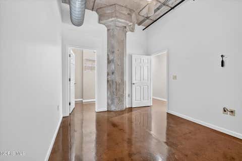 Tiny photo for 745 Washington Street #Apt 305, Toledo, OH 43604 (MLS # 10011775)