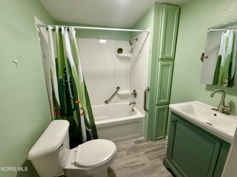 Tiny photo for 308 W Jackson Street, West Unity, OH 43570 (MLS # 10010355)