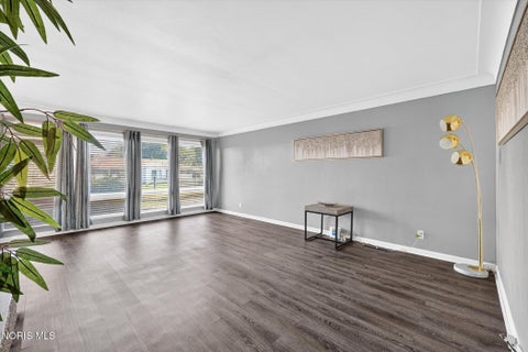 Tiny photo for 5040 Macklyn Drive, Toledo, OH 43615 (MLS # 10013688)