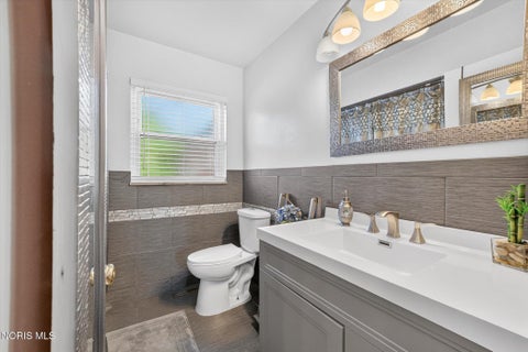 Tiny photo for 5040 Macklyn Drive, Toledo, OH 43615 (MLS # 10013688)