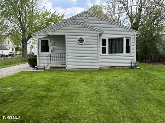 123 Carr Avenue