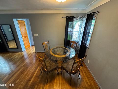 Tiny photo for 123 Carr Avenue, Bowling Green, OH 43402 (MLS # 10007615)