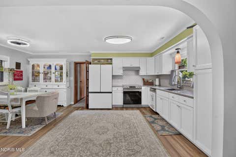 Tiny photo for 6016 Park Street, Sylvania, OH 43560 (MLS # 10009580)