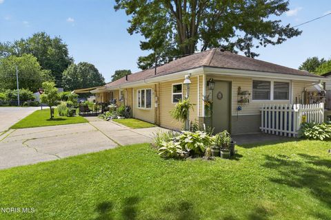 Tiny photo for 6016 Park Street, Sylvania, OH 43560 (MLS # 10009580)