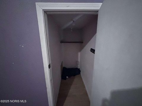 Tiny photo for 2735 Fremont Street, Toledo, OH 43605 (MLS # 10002544)