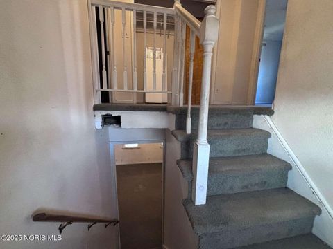 Tiny photo for 2735 Fremont Street, Toledo, OH 43605 (MLS # 10002544)