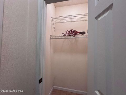 Tiny photo for 2735 Fremont Street, Toledo, OH 43605 (MLS # 10002544)