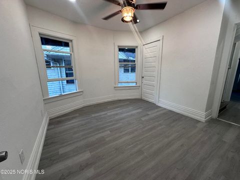 Tiny photo for 629 Virginia Street, Toledo, OH 43620 (MLS # 10001600)