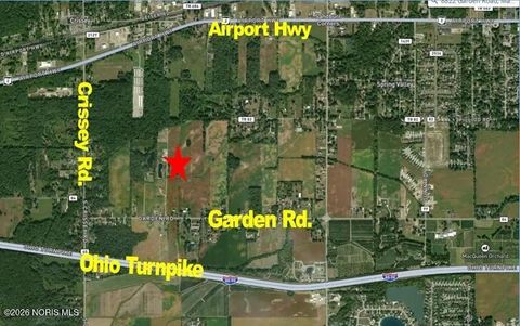 Tiny photo for 8822 Garden Road, Maumee, OH 43537 (MLS # 10003166)