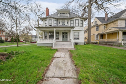 Multifamily For Sale - 2274 Robinwood Avenue<br/> Lucas County, Toledo, OH 43620