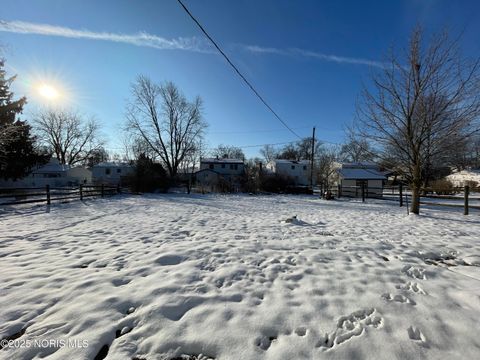 Tiny photo for 632 Brahier Lane, Maumee, OH 43537 (MLS # 10002140)