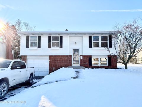 Photo of 632 Brahier Lane, Maumee, OH 43537 (MLS # 10002140)