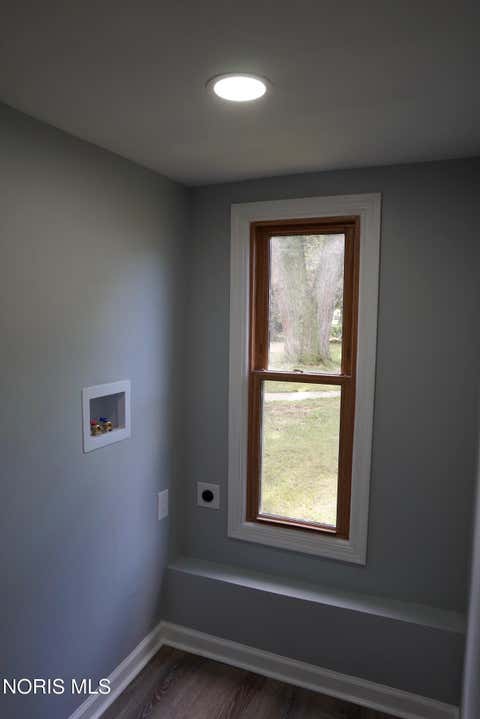 Tiny photo for 3522 Wallace Boulevard, Toledo, OH 43611 (MLS # 10011434)